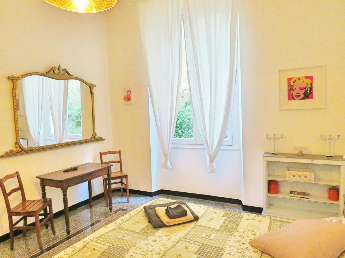 Central Chic Apartment جنوة المظهر الخارجي الصورة