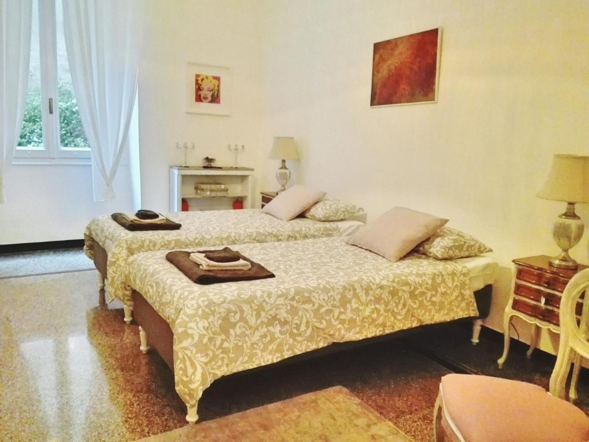 Central Chic Apartment جنوة المظهر الخارجي الصورة